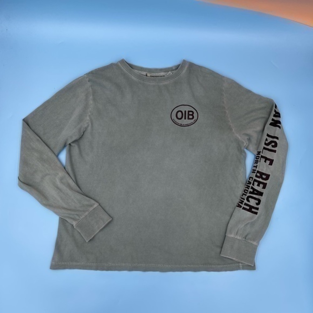 U.S. Vintage Ocean Isle Beach NC Graphic Long-Sleeve T-Shirt